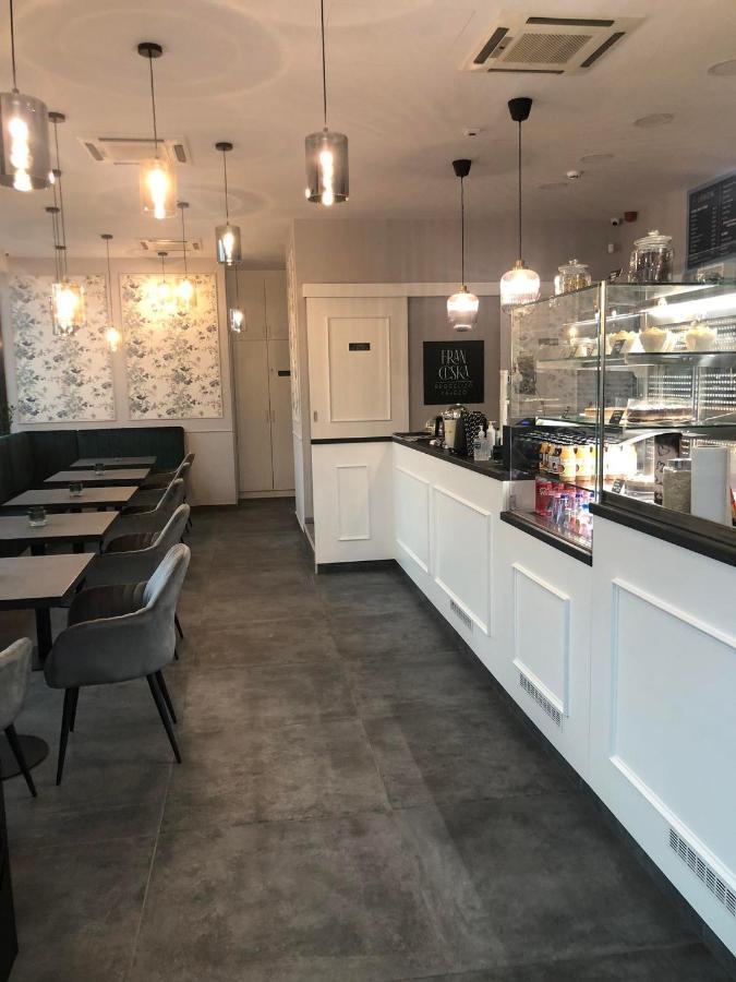 Mox Downtown Apartman Debrecen Dış mekan fotoğraf
