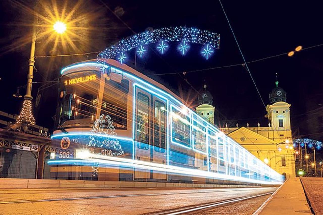 Mox Downtown Apartman Debrecen Dış mekan fotoğraf