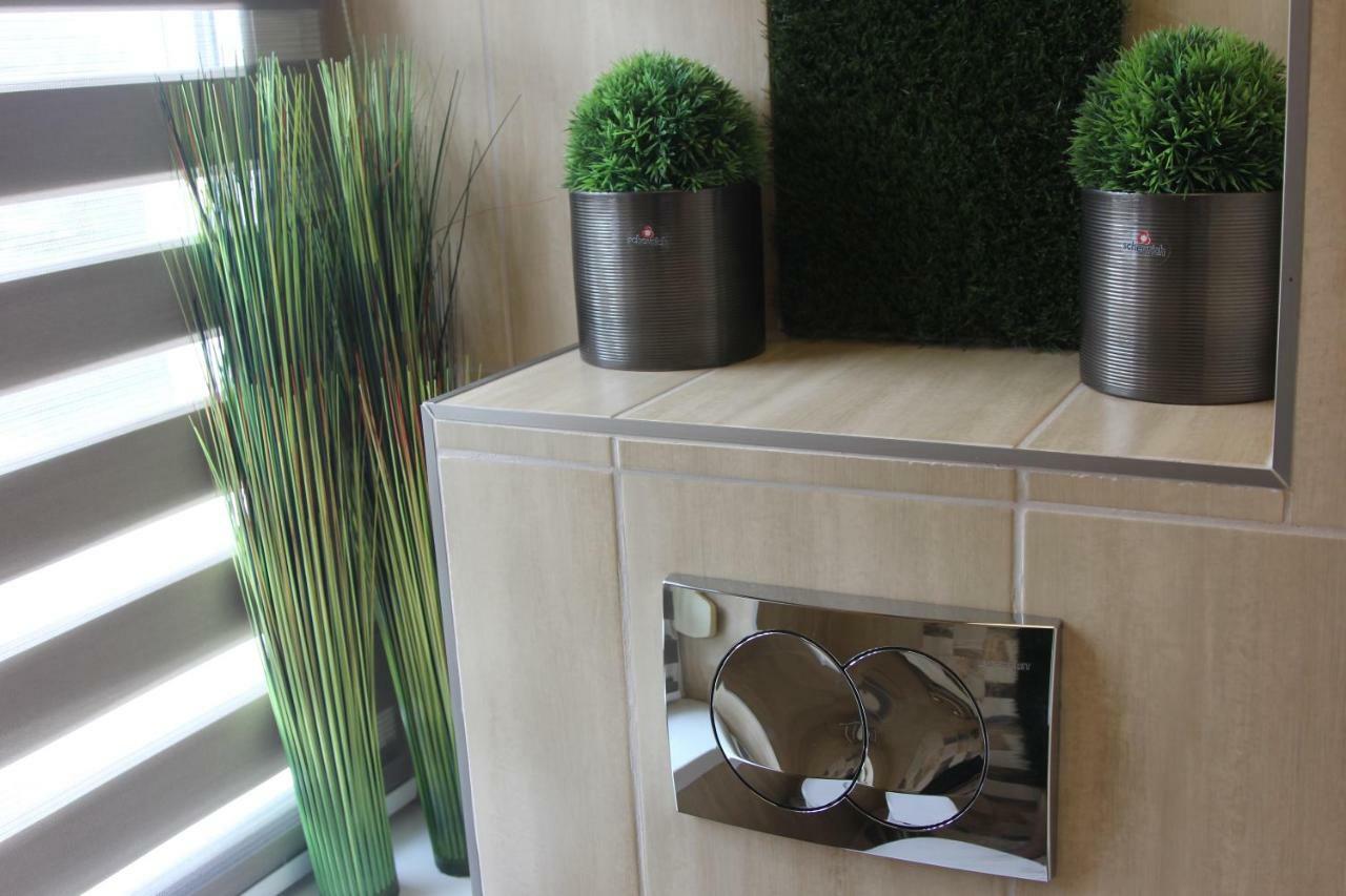 Mox Downtown Apartman Debrecen Dış mekan fotoğraf
